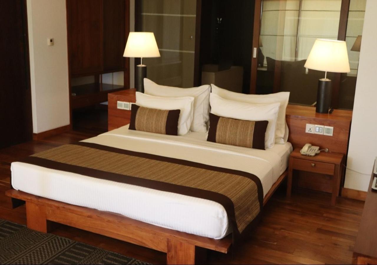 Hotel Pandanus &