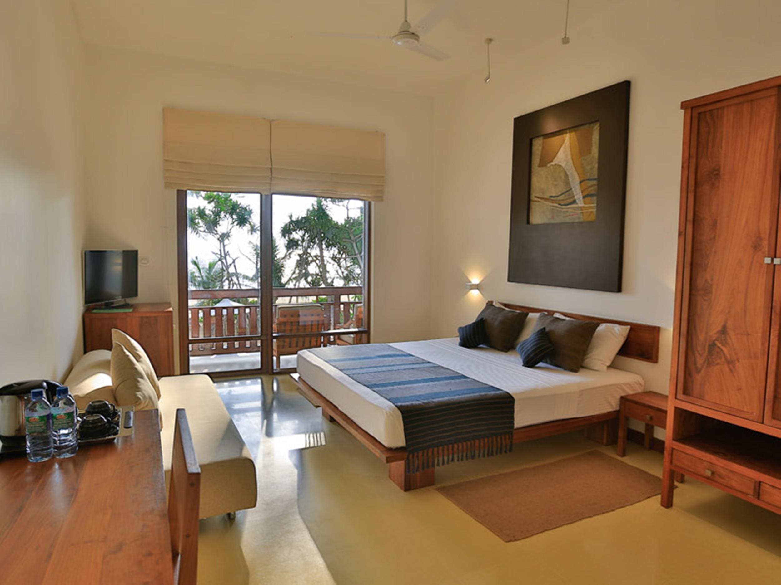 Pandanus & Hotel