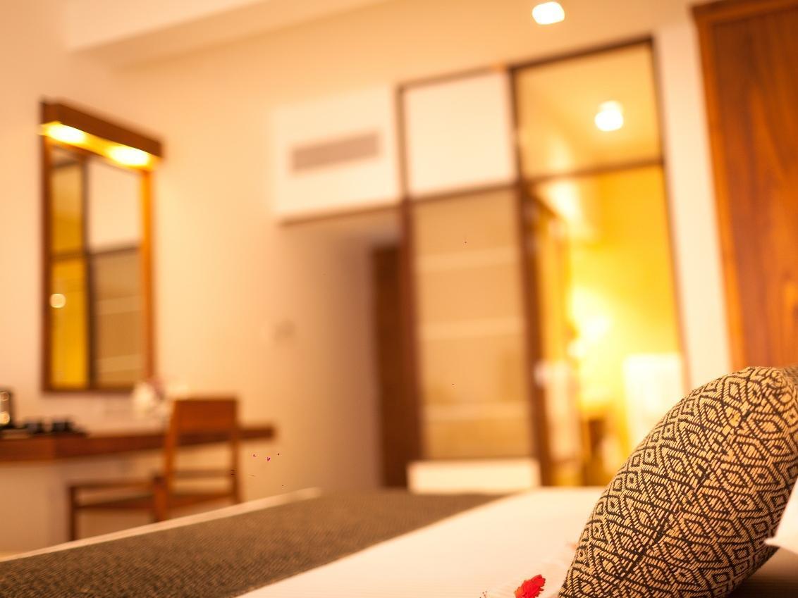 Pandanus & Hotel Bentota