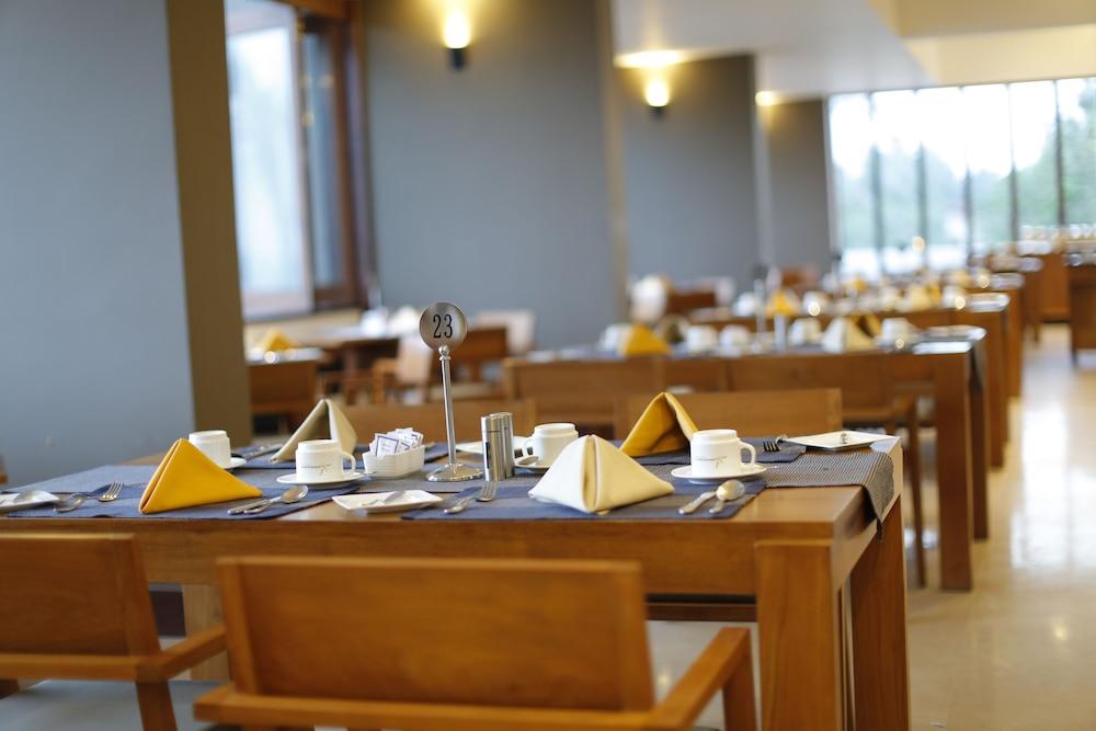 Pandanus & Hotel Bentota
