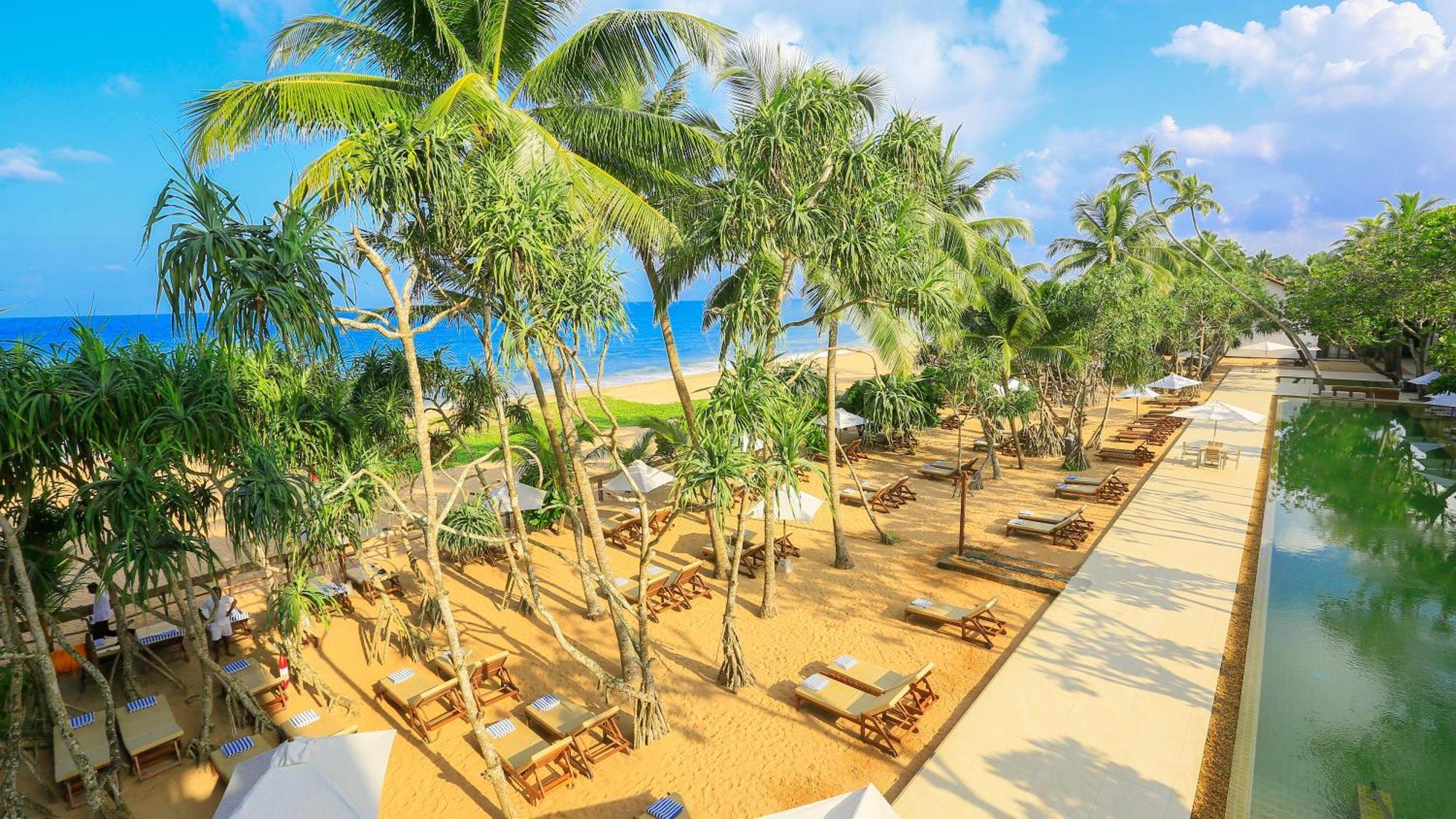 Hotel Pandanus &
